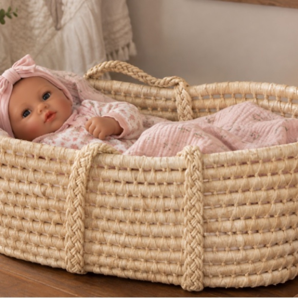 Moses Basket Newborn Baby Photo Prop Or Baby Doll Carrier 19” basket only